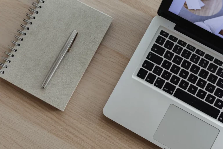 Comparaison entre WordPress et Shopify pour créer un site internet